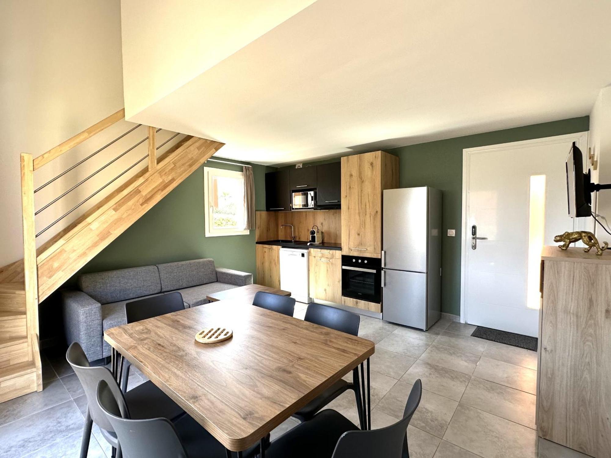 Residence Hoteliere Les Hameaux De Saint Cyprien Appartement 2 Chambres Lecci Exterior photo